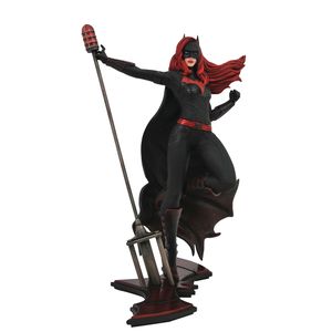 [DC Gallery: PVC Figure: Batwoman (Product Image)]
