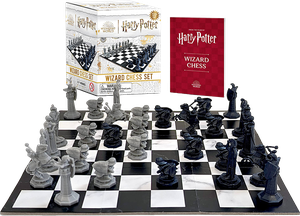 [Harry Potter: Wizard Chess Set (Product Image)]
