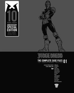 [2000AD: Judge Dredd: Complete Case Files: Volume 1 (Deluxe Hardcover) (Product Image)]
