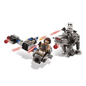 [Star Wars: The Last Jedi: Ski Speeder Vs First Order Walker Microfighters (Product Image)]