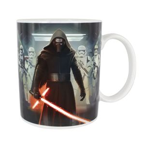 [Star Wars: The Force Awakens: Mug: Kylo Ren (Product Image)]