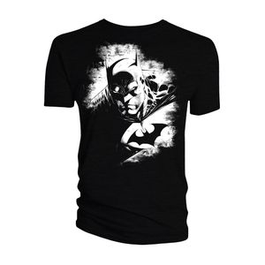 [Batman: T-Shirt: Jim Lee's Dark Knight (Product Image)]