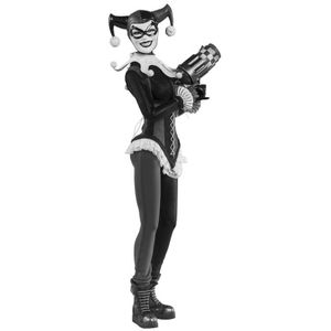[Harley Quinn: Deluxe Action Figure (Product Image)]
