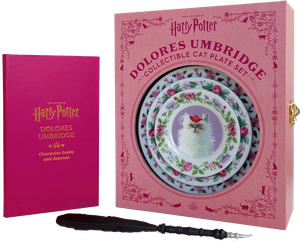 [Harry Potter: Dolores Umbridge: Collectible Cat Plate Set (Product Image)]