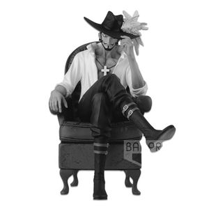 [One Piece: Creator X Creator Statue: Dracule Mihawk (Version A) (Product Image)]