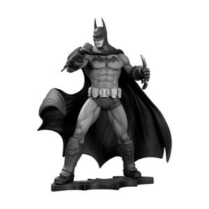[Batman: Arkham City: Statue: Batman (Product Image)]