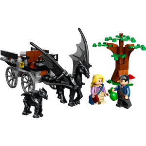 [LEGO: Harry Potter: Hogwarts Carriage & Thestrals (Product Image)]