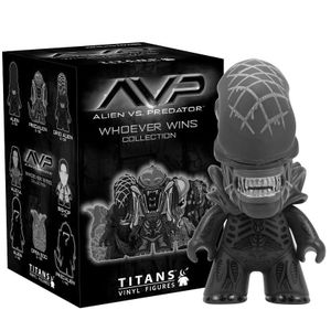 [Aliens Vs Predator: TITANS: 'Whoever Wins' Collection (Product Image)]