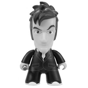[Doctor Who: TITANS: Vinyl Figure: 10th Doctor: Open Collar Tuxedo (Fan Expo 2015 Edition) (Product Image)]