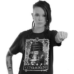 [Doctor Who: T-Shirt: Daleks, Exterminate! (UK Convention Special 2019) (Product Image)]