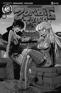 [Zombie Tramp: Ongoing #67 (Cover A Maccagni) (Product Image)]