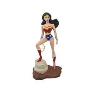 [DC: JLA: The Animated Series: Statue: Femme Fatales: Wonder Woman (Product Image)]