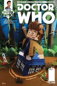 [Doctor Who: 10th Doctor: Year Three #3 (Cover C Papercraft) (Product Image)]