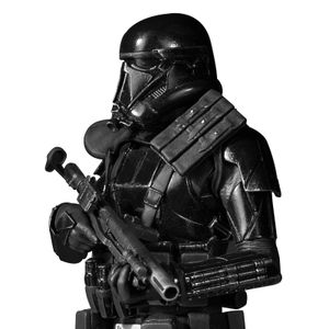 [Rogue One: A Star Wars Story: Statue: Death Trooper (Product Image)]