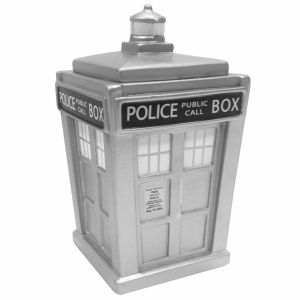 [Doctor Who: TITANS: The TARDIS (Silver Variant) (Product Image)]