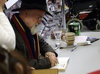 [Terry Pratchett signing Making Money (Product Image)]