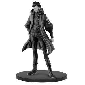 [One Piece: Deluxe Action Figure: Volume 7: The Grandline Men: 15th Edition Trafalgar Law (Product Image)]
