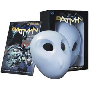 [Batman: The Court Of Owls: Mask & Book Set (New Edition) (Product Image)]