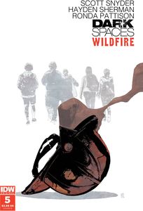 [Dark Spaces: Wildfire #5 (Cover B Sorrentino) (Product Image)]