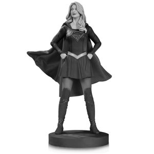 [DC: Supergirl TV Series: Statue: Supergirl (Product Image)]