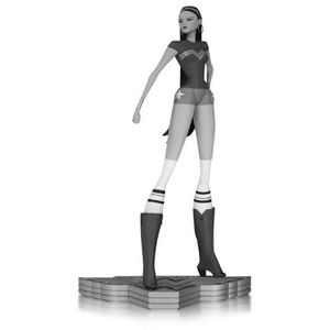 [DC: Statue: Statue: Wonder Woman Art Of War (Product Image)]