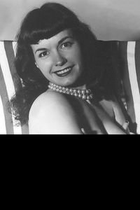 [Bettie Page #5 (Black Bag Photo Cover) (Product Image)]