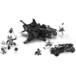 [LEGO: DC Comics Superheroes: Justice League: Flying Fox Batmobile Airlift Attack (Product Image)]