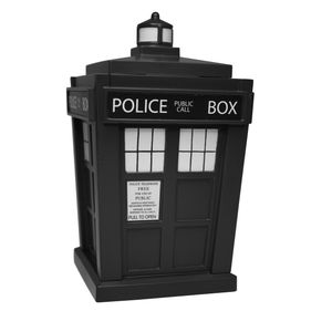 [Doctor Who: TITANS: The TARDIS (6.5 Inch Edition) (Product Image)]