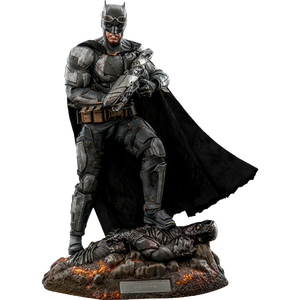 [Zack Snyder's Justice League: Hot Toys 1:6 Scale Action Figure: Batman (Tactical Batsuit) (Product Image)]