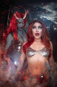 [Red Sonja: Hell Sonja #1 (Cover J Cosplay Virgin Variant) (Product Image)]