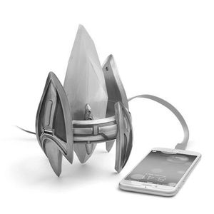 [Starcraft: Protoss Pylon: Light & USB Charger (Product Image)]
