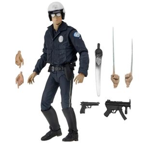 [Terminator 2: Deluxe Action Figure: Ultimate T-1000 Motorcycle Cop (Product Image)]