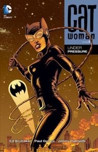 [Catwoman: Volume 3: Under Pressure (Product Image)]