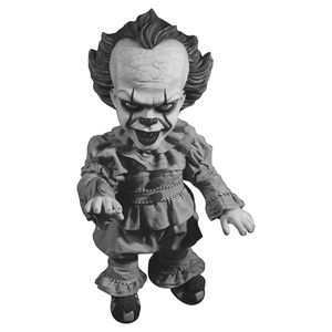 [IT (2017): Mega Scale Action Figure: Talking Pennywise (Product Image)]