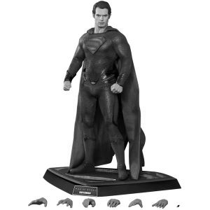 [Man Of Steel: Hot Toys Deluxe Action Figures: Superman (Product Image)]