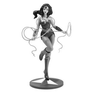 [Kidrobot: Vinyl Figure: Wonder Woman By Tara Mcpherson (Product Image)]