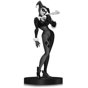 [DC Comics: Designer Series Statue: Bruce Timm Harley (Product Image)]