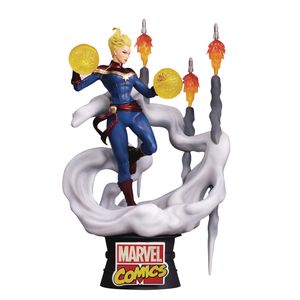 [Marvel Comics: D-Stage Diorama: Captain Marvel (Product Image)]