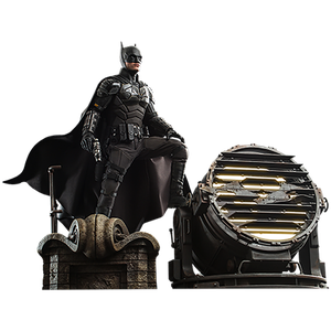 [The Batman: Hot Toys Deluxe Action Figure: Batman With Bat Signal (Product Image)]