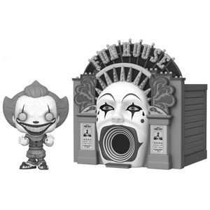[IT: Chapter 2: Pop! Vinyl Figure: Pennywise & Funhouse (Product Image)]