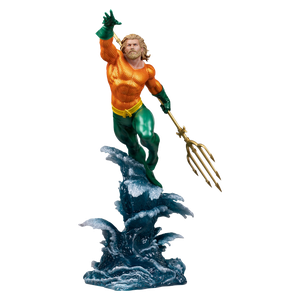 [DC: 1/6 Scale Maquette: Aquaman (Product Image)]