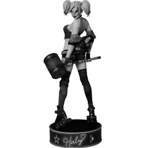 [Harley Quinn: Premium Format Statue: Hell On Wheels (Product Image)]