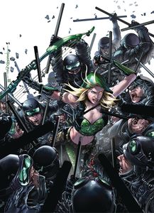 [Robyn Hood: Outlaw #2 (Cover B Tolibao) (Product Image)]