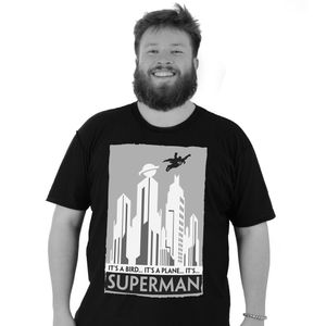 [DC: Superman: T-Shirt: Is It A BIrd, Is It A Plane? (Product Image)]