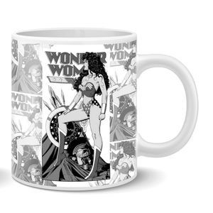 [Wonder Woman: Mug: Amazonian Princess By Bolland (Product Image)]